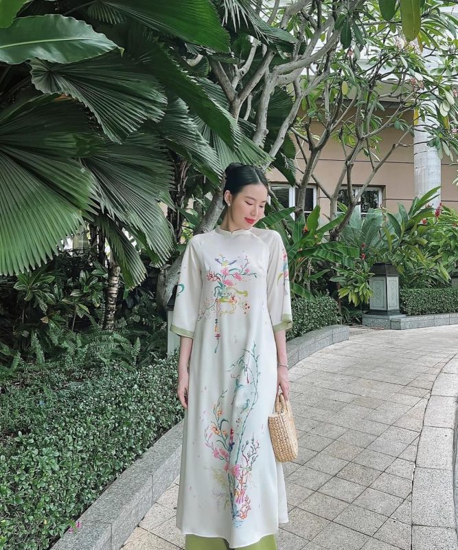 Áo dài Kiếm Lan XÉO XỌ