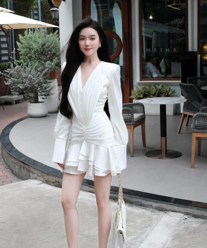 Váy dài tay xẻ ngực V HAIHA.CO