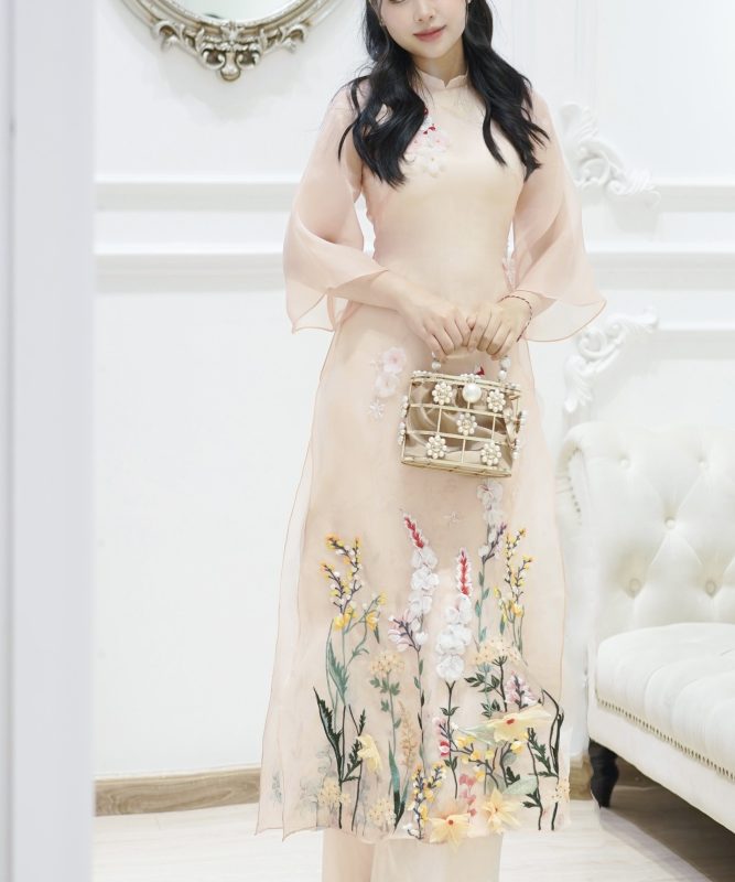 Áo dài form suông LAM KHUÊ