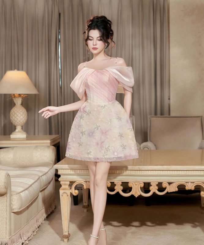 Váy hồng trễ vai đính đá LOVELYN