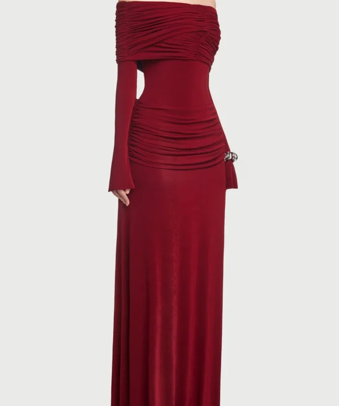Váy trễ vai xếp ly đỏ rượu HOCHIC